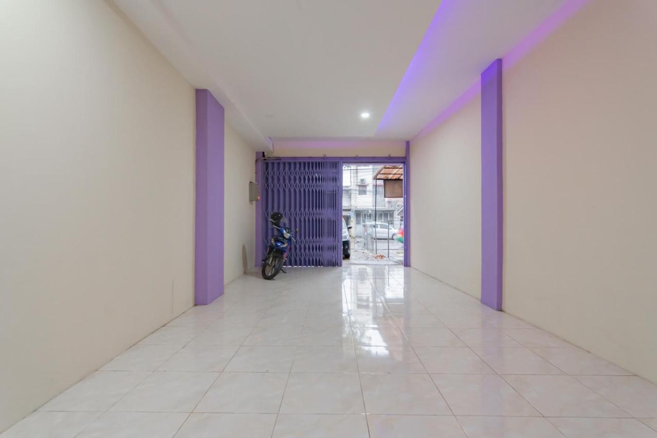 Reddoorz Near Trans Studio Bandung 3 Buitenkant foto